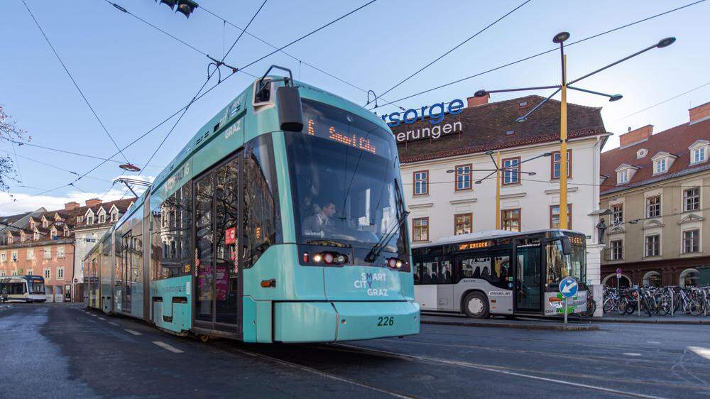 Straßenbahn und Bus in Graz 