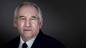 France's Prime Minister Francois Bayrou poses in his office at the hotel Matignon, French Prime minister's official residence, in Paris on September 6, 2025. (Photo by JOEL SAGET / AFP)