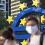 Die Europäische Zentralbank will sich trotz Rekordhoch bei Inflation Zeit für Analyse nehmen