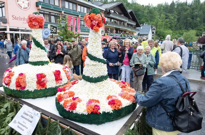Bad Aussee, AUSTRIA, 4. Juni 2023 - 
Korso - Narzissenfest 2023;
Gäste;
Photo: Harald Steiner