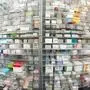 ABD0040_20191018 - HAMBURG - DEUTSCHLAND: ++ ARCHIVBILD/THEMENBILD ++ Illustration zum Thema "Apotheke / Pharmazie / Medizin: Medikamente liegen in den Regalen eines Kommissionierautomaten, aufgenommen am 29.04.2015 in einer Apotheke in Hamburg. (ARCHIVBILD VOM 29.4.2015) - FOTO: APA/DPA/DANIEL REINHARDT