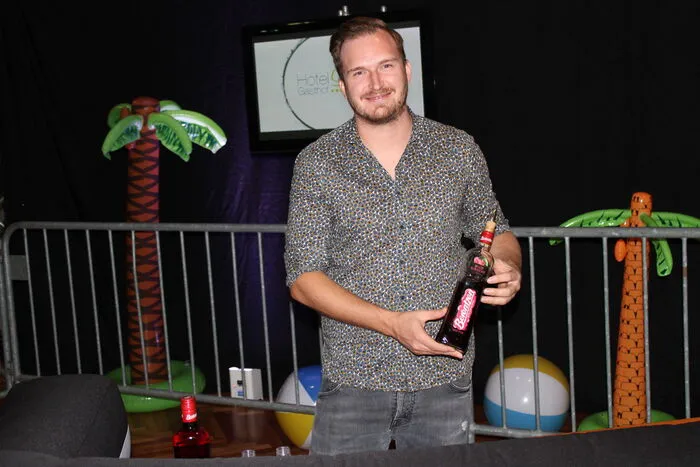 Am Eingang gab es Welcome-Shots für die Besucher.