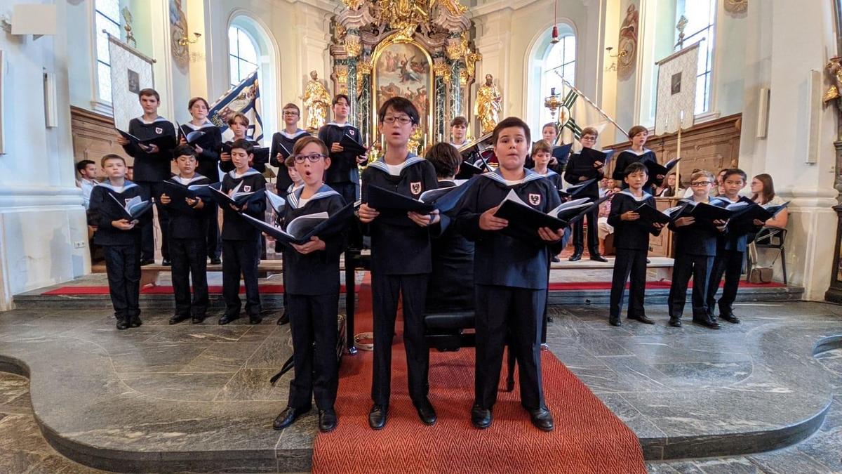 Der Chor der Wiener Sängerknaben begeisterte das Publikum bei seinem Auftritt in der Pfarrkirche Anras