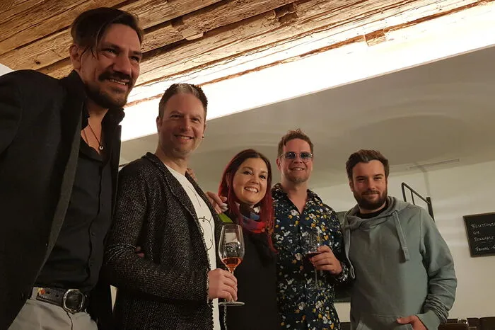 Die Band "Alle Achtung"