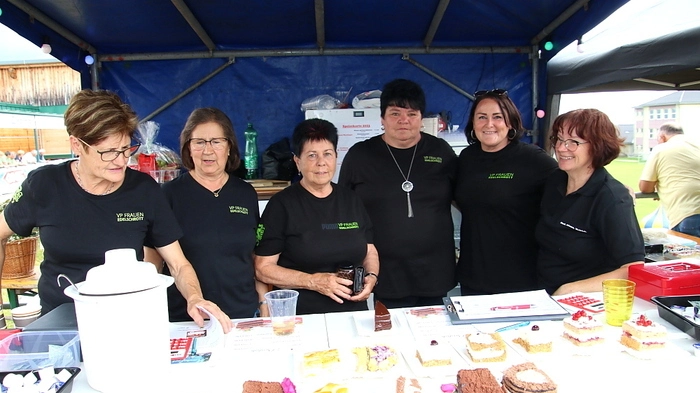 Alles was das Herz begehrt wurde den Gästen am Sonntag beim Edelschrotter Marktfest geboten.
