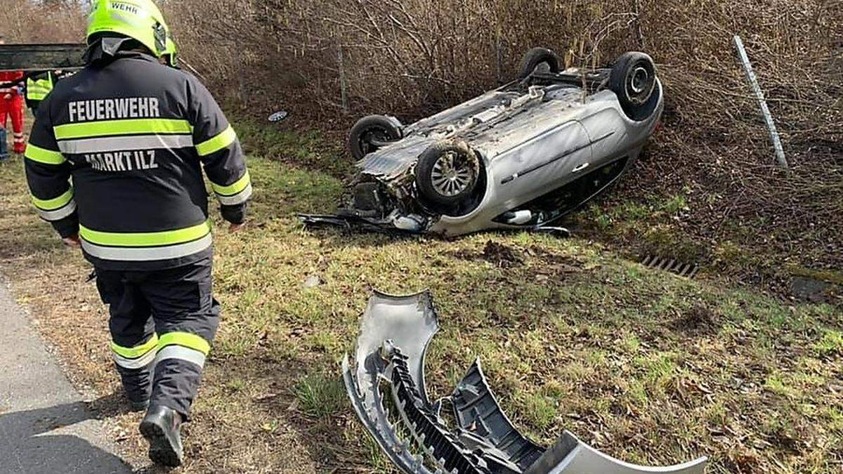 Das Auto hatte sich überschlagen