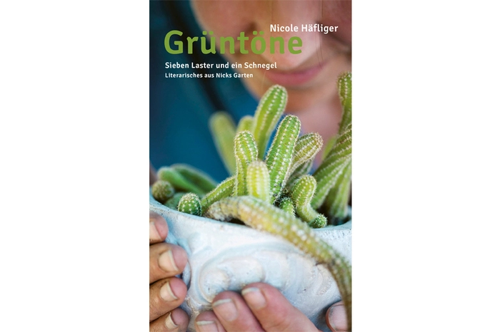 Grüntöne (Spriessbürgerverlag, 21,50 Euro) serviert Literarisches aus Nicks Garten. Der Germanistin Nicole Häfliger gelingt es, in diesem Buch die Unzulänglichkeiten des Menschen kombiniert mit der Gartenleidenschaft in einer brillanten Sprache darzustellen. Unterhaltsam und lehrreich ist das in sieben lässliche Laster der Autorin eingeteilte Werk, voll Gartenleidenschaft und augenzwinkernder Selbstironie.
