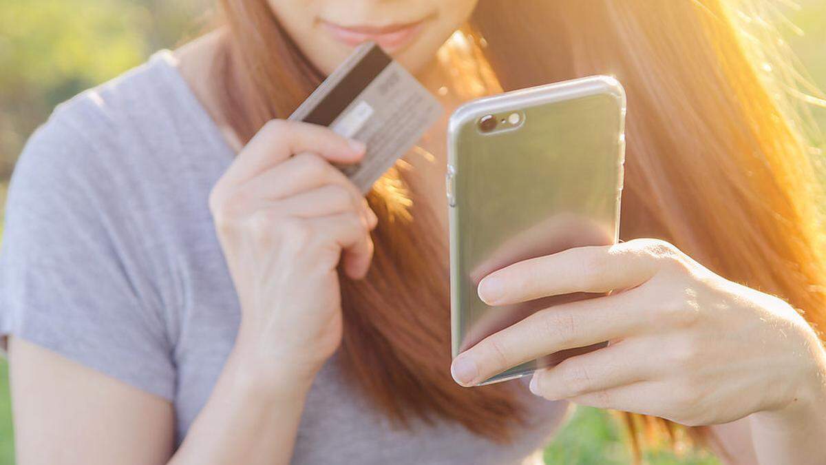 Das Versenden von SMS-TAN beim E-Banking ist inzwischen Standard