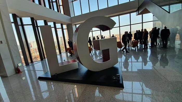 LG beeindruckt mit Präsentationen von Innovationen