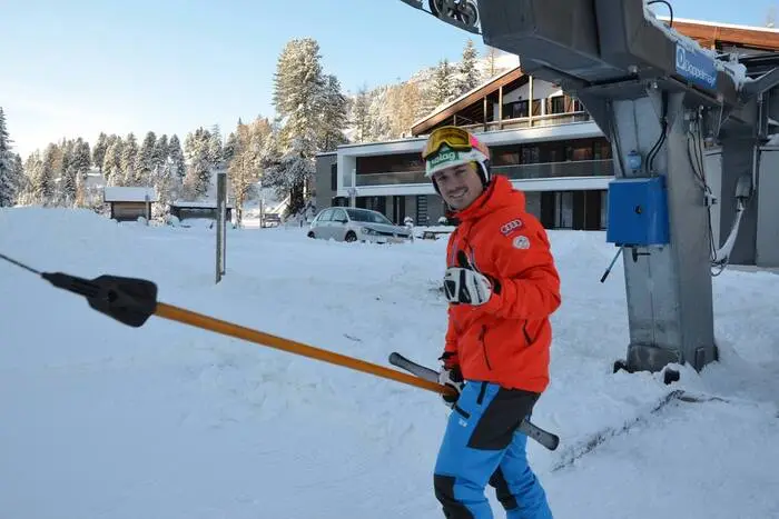 Auf der Turracher Höhe startete man bereits am Donnerstag in den Winter. Zunächst mit dem Wildkopflift. Am Samstag sperrt ein zweiter Lift auf.