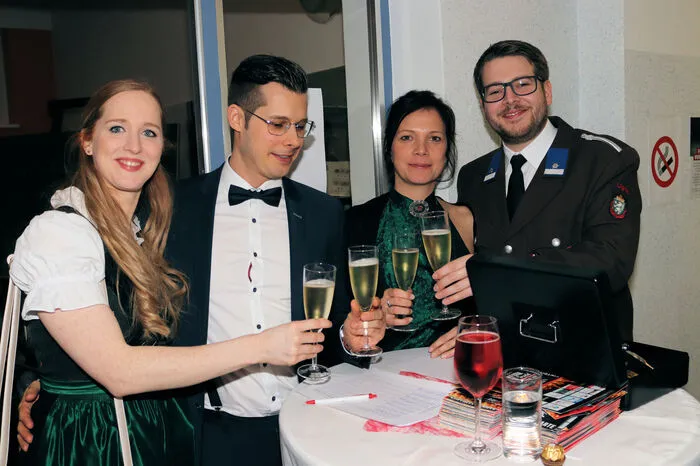 Klicken Sie sich durch die Bilder.