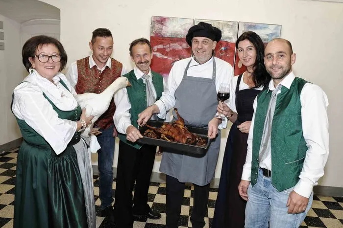 Die Speisekarte stand "gans klassisch" im Zeichen der heimischen Bioweidegans.