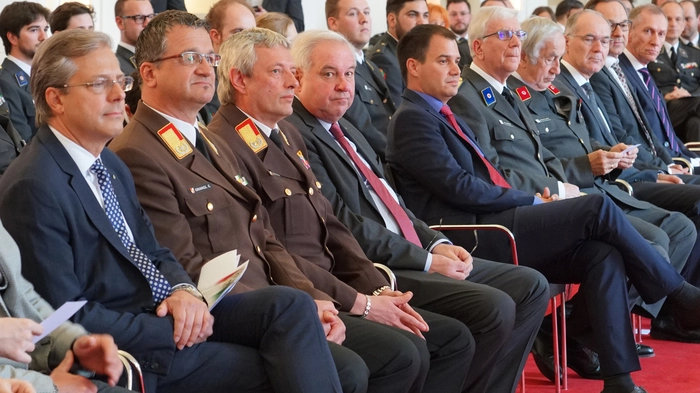Die Landesspitze und zahlreiche Ehrengäste fanden sich am Freitag in der Aula der Alten Universität ein.
