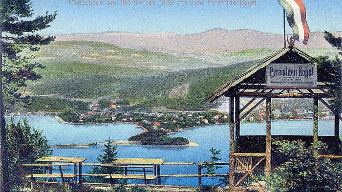 Zur ersten 1907 errichteten Aussichtsplattform musste man noch wandern. Sie war nicht mehr als ein Pavillon aus Holz.