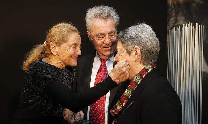 Erni Mangold mit Bundespräsident Heinz Fischer und Gattin Margit 
