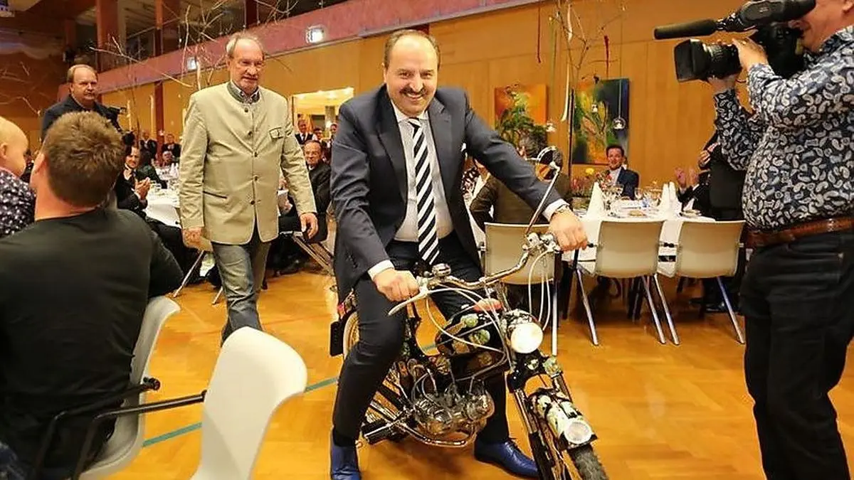 Lafer reiste mit seiner Puch an