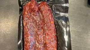 Die Bärenwurst des Anstoßes - hergestellt in Slowenien, verkauft in Kärnten