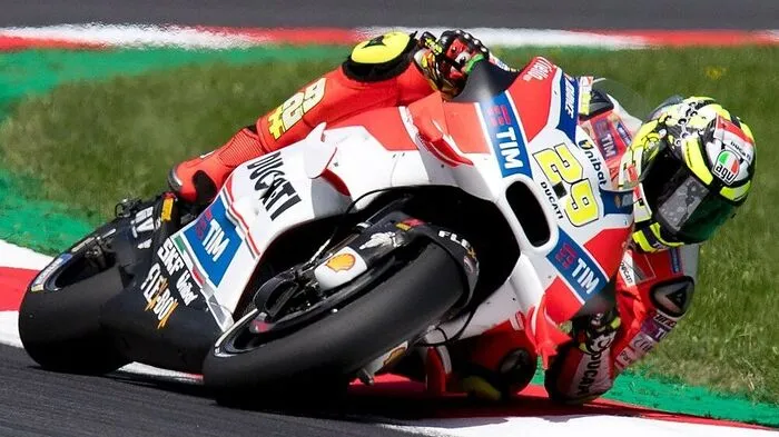 Pole-Mann Andrea Iannone