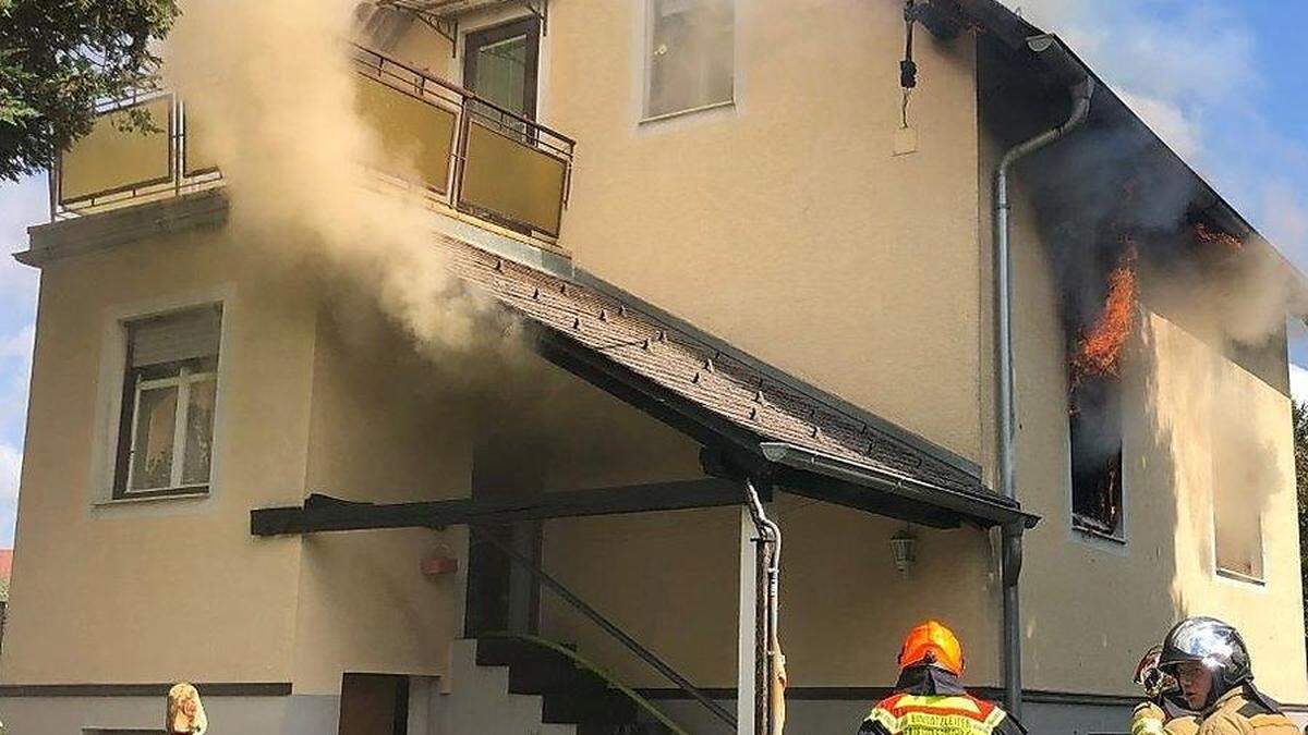 Ein Einfamilienhaus in Graz St. Peter stand in Flammen