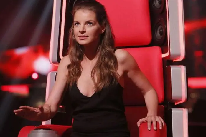 Als allererste hatte aber Yvonne Catterfeld gedrückt.