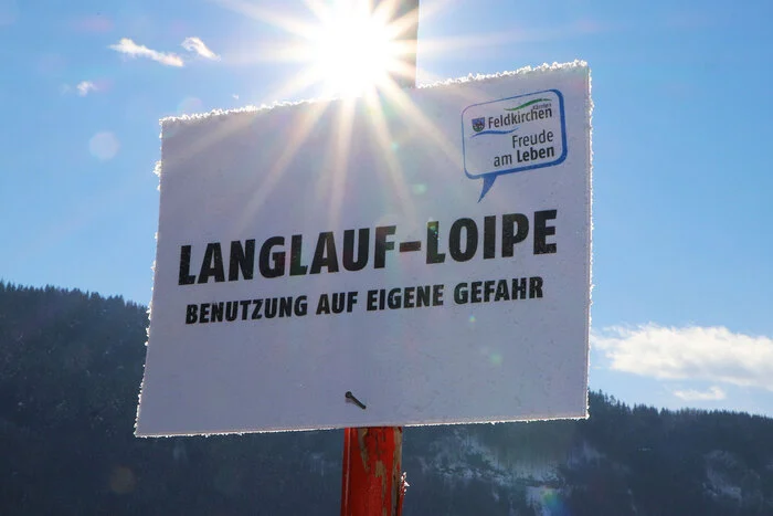 Langlaufen kann man zwischen Dellach und Frischenboden (3,5 Kilometer), zwischen Höfling und Eberdorf (2,5 Kilometer), jene in Rottendorf (2,5 Kilometer) und St. Martin (vier Kilometer), zwischen Sittich und Niederdorf (2,5 Kilometer), in Flatschach (drei Kilometer) und auf der Loipe zwischen dem Kindergarten in St. Ulrich und dem Schloss Lang. Sie ist die längste Loipe, die rund um die Tiebelstadt gespurt ist und hat eine Länge von sieben Kilometern.