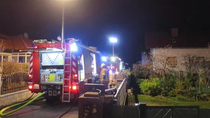 Großeinsatz für die Feuerwehren Feldkirchen bei Graz und. . .