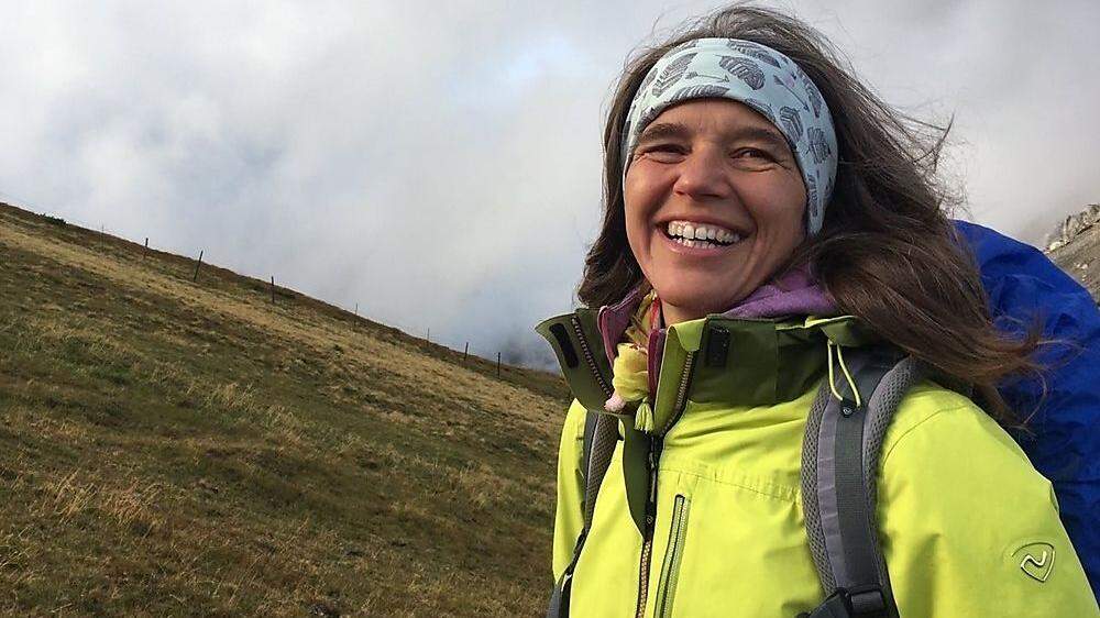 Andrea Pfandl-Waidgasser lebt in Graz und entdeckt gemeinsam mit anderen Frauen die Berge
