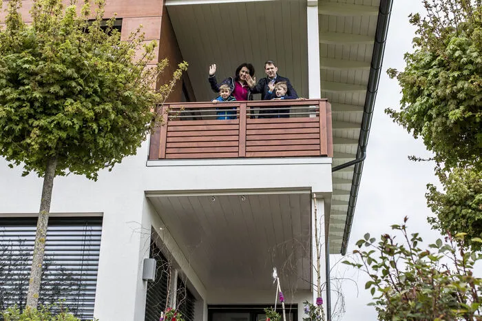 ... ebenso der Balkon