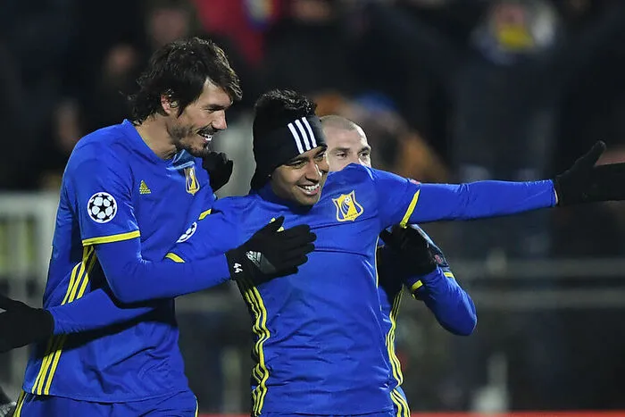 Christian Noboa wurde mit seinem verwandelten Freistoß (3:2) in der 67. Minute zum Helden für die heimischen Fans.