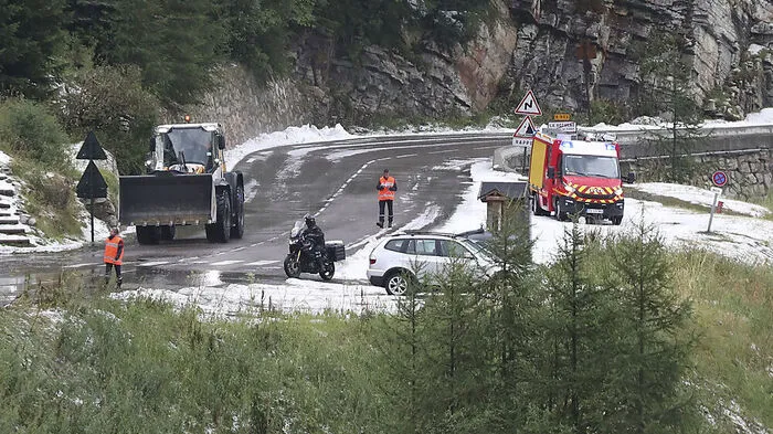 Während der Abfahrt musste das Rennen wegen diesen Bedingungen abgesagt werden