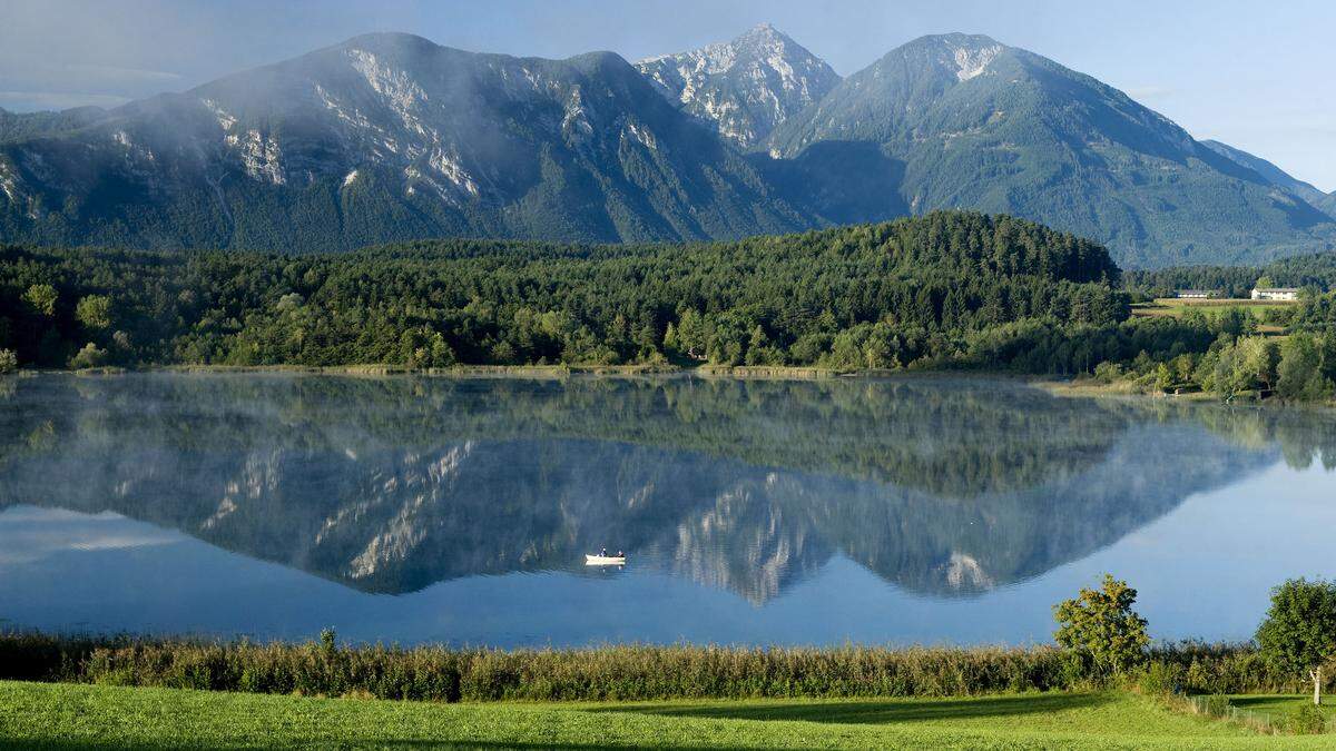 Der idyllisch gelegene Badesee lockt jedes Jahr viele Gäste an. Die Geschichte der Namensgebung kennen die meisten nicht