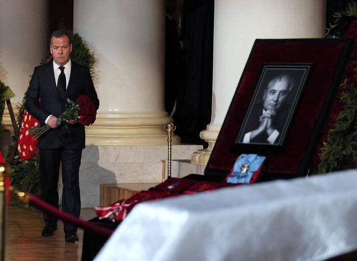 Der oft als "Putins Bluthund" bezeichnete Ex-Präsident Dmitri Medwedew