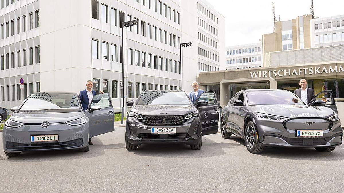 Gerhard Monsberger, Klaus Edelsbrunner und Peter Jagersberger (von links): Steirische Branchenvertreter des Autohandels