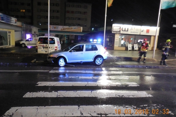 Kaum waren die Einsatzkräfte in die Rüsthäuser zurückgekehrt, wurden sie zu einem Verkehrsunfall auf der B116 im Bereich der Jakobikreuzung gerufen.