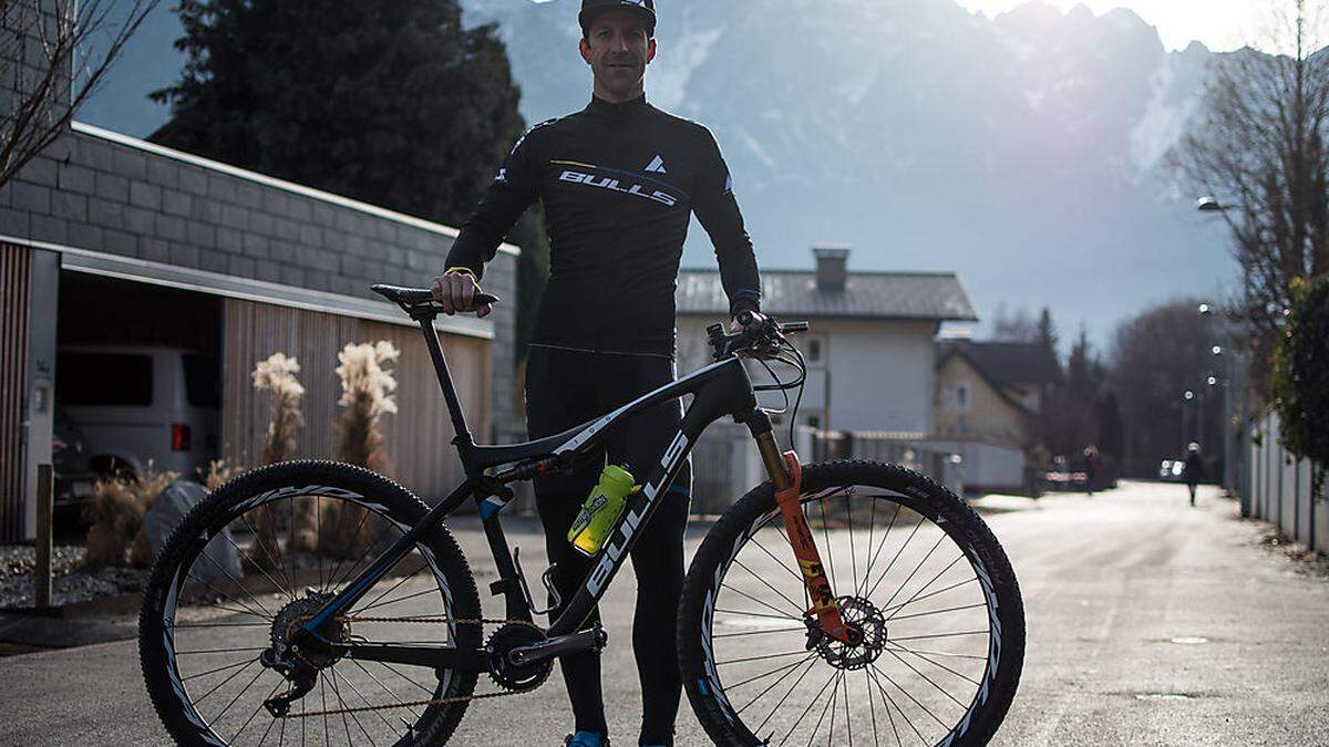 Alban Lakata wurde in den Jahren 2010, 2015 und 2017 Mountainbike Marathon-Weltmeister