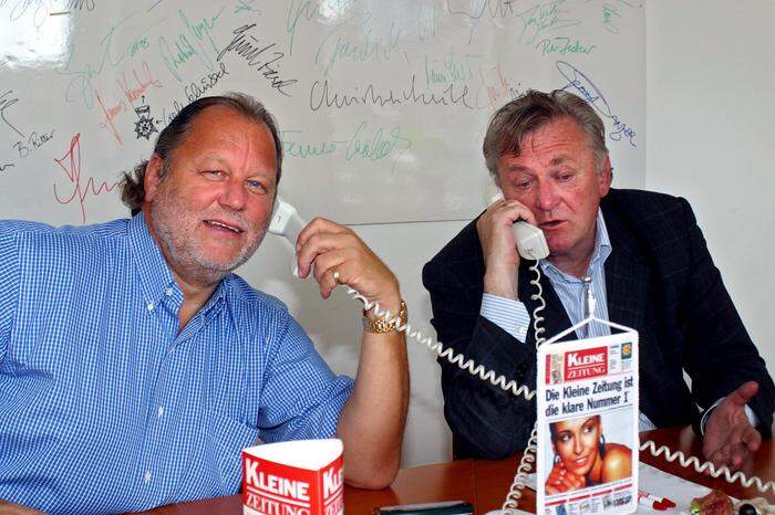 Kleine Zeitung Telefonstunde mit Hannes Kartnig und Ivica Osim im Jahr 2002.