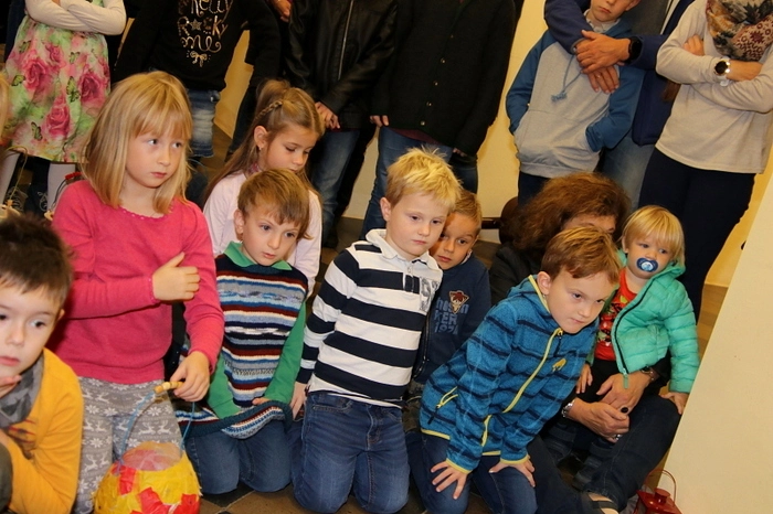 Mehr als 50 Kinder nahmen an der Lichterprozession teil.
