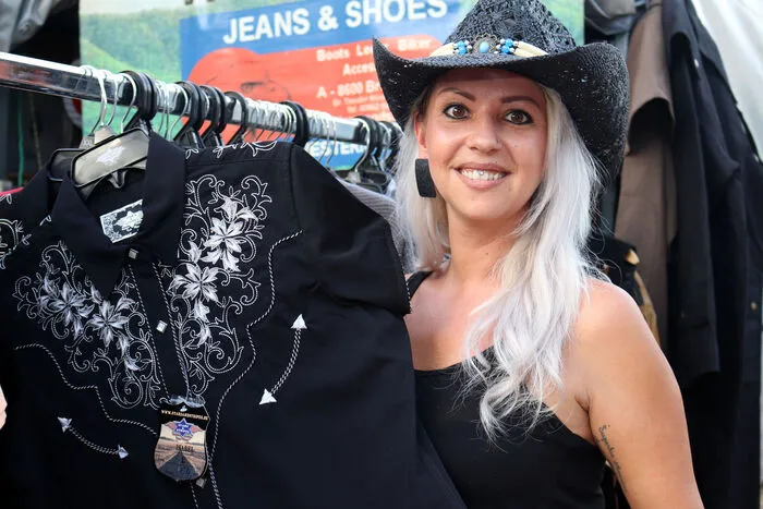 Erstmals gab es auch eine Western-Modeschau