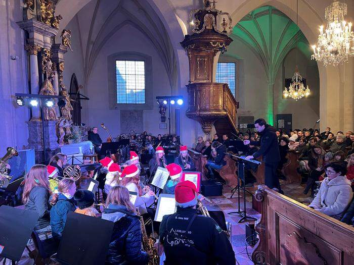 Vorweihnachtliche Stimmung verbreitete die Musikschule Bad Radkersburg bei ihrem Adventkonzert.