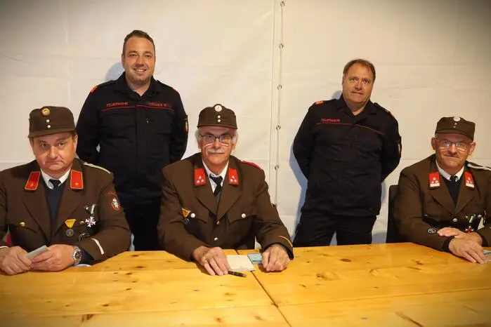 Etwa 4000 Gäste konnten Feuerwehrkommandant Andreas Lebitsch und sein Stellvertreter Markus Tuscher sowie 150 Helfer begrüßen 