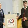 Am 10. Oktober erscheint diese Sonderbriefmarke zum Volksabstimmungs-Jubiläum
