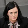 Umweltministerin Elisabeth Köstinger schaute bei ihrem Gesetz durch die Finger. 