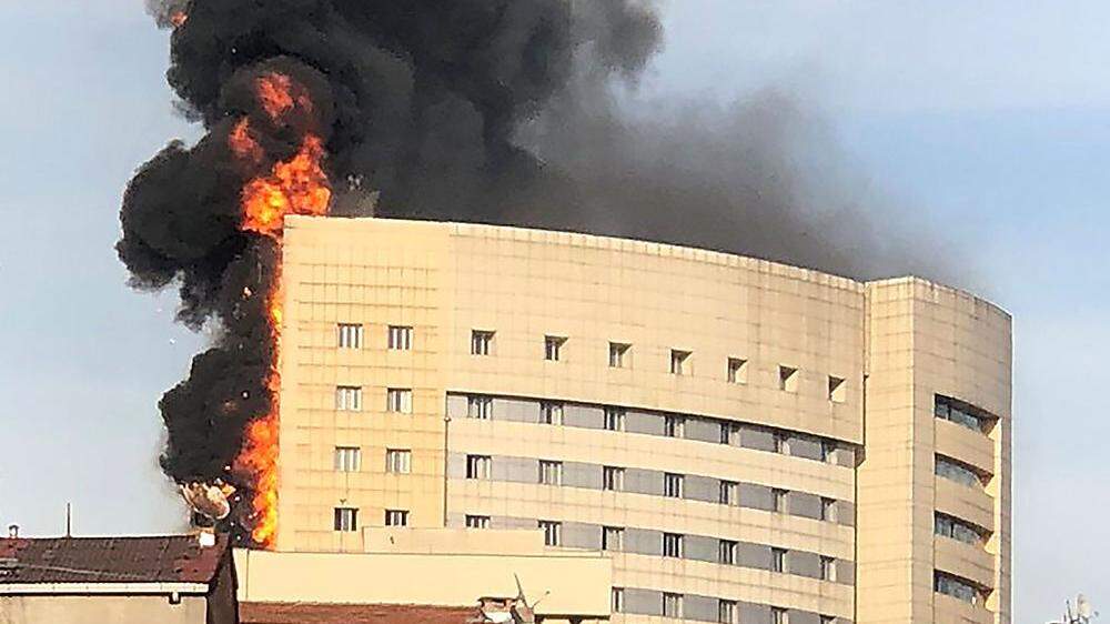 das brennende Krankenhaus