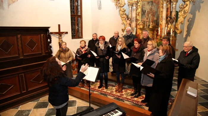 Zum Advent-Benefizkonzert lud die Singgemeinschaft Projern unter ihrem Obmann Erich Petschacher. 