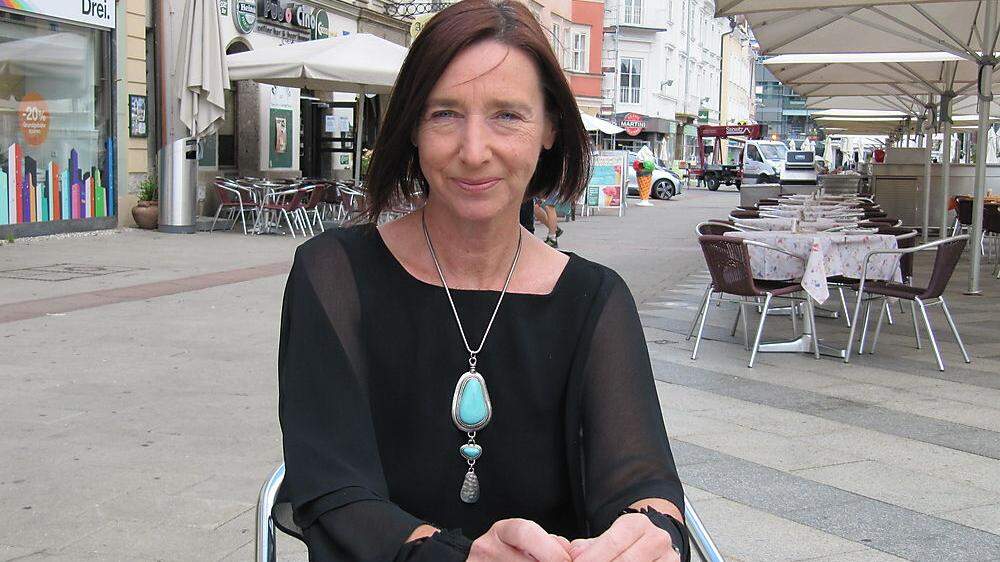 Sigrid Hroch wurde in Leoben geboren, ist in Trofaiach aufgewachsen und leitet nun die Geschicke von Radio Steiermark