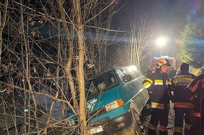 Klicken Sie sich durch die weiteren Bilder.