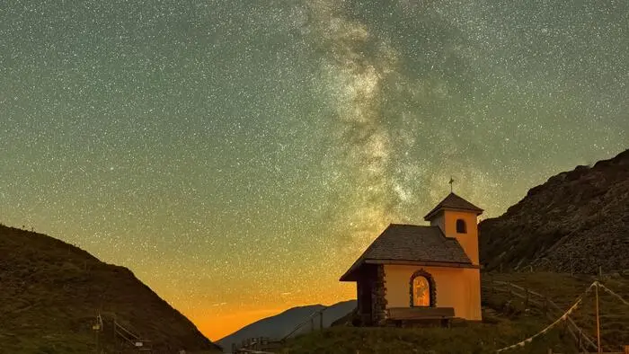 Sternenhimmel über dem Sölkpass, der das Ennstal mit dem Murtal verbindet