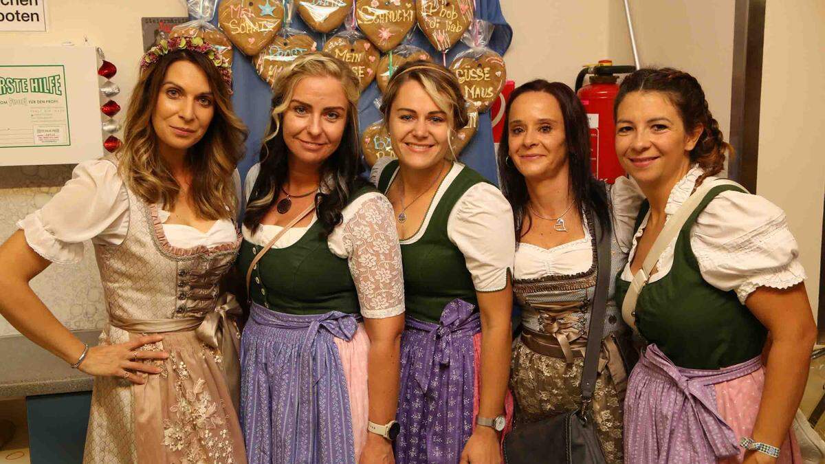 Diese Damen freuten sich über eine Neuauflage des Oktoberfests in Obdach