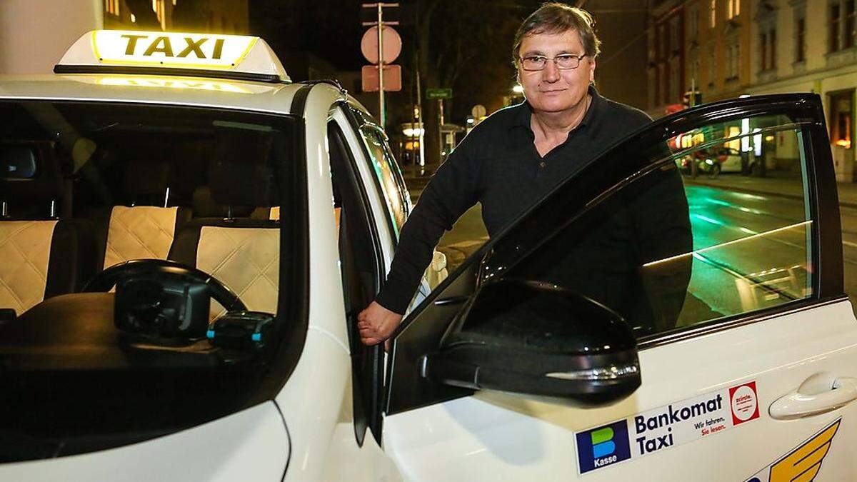 Ein Fahrgast raubte René Schwarzl kürzlich aus. Er setzt nun auf Kameras im Taxi