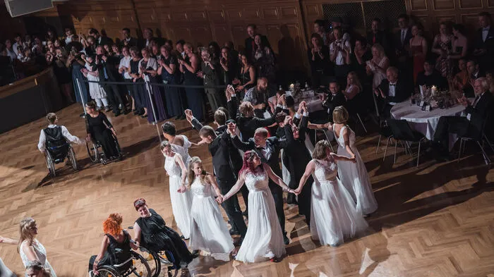Der erste Ball der Saison ist gleich ein wirklich besonderer: "All in One" im Grazer Congress.